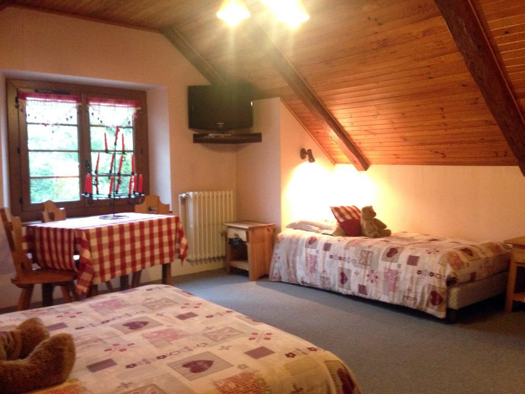 Hotel La Tapia Autrans-Meaudre-en-Vercors Szoba fotó