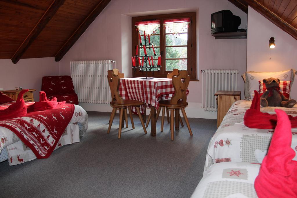 Hotel La Tapia Autrans-Meaudre-en-Vercors Szoba fotó